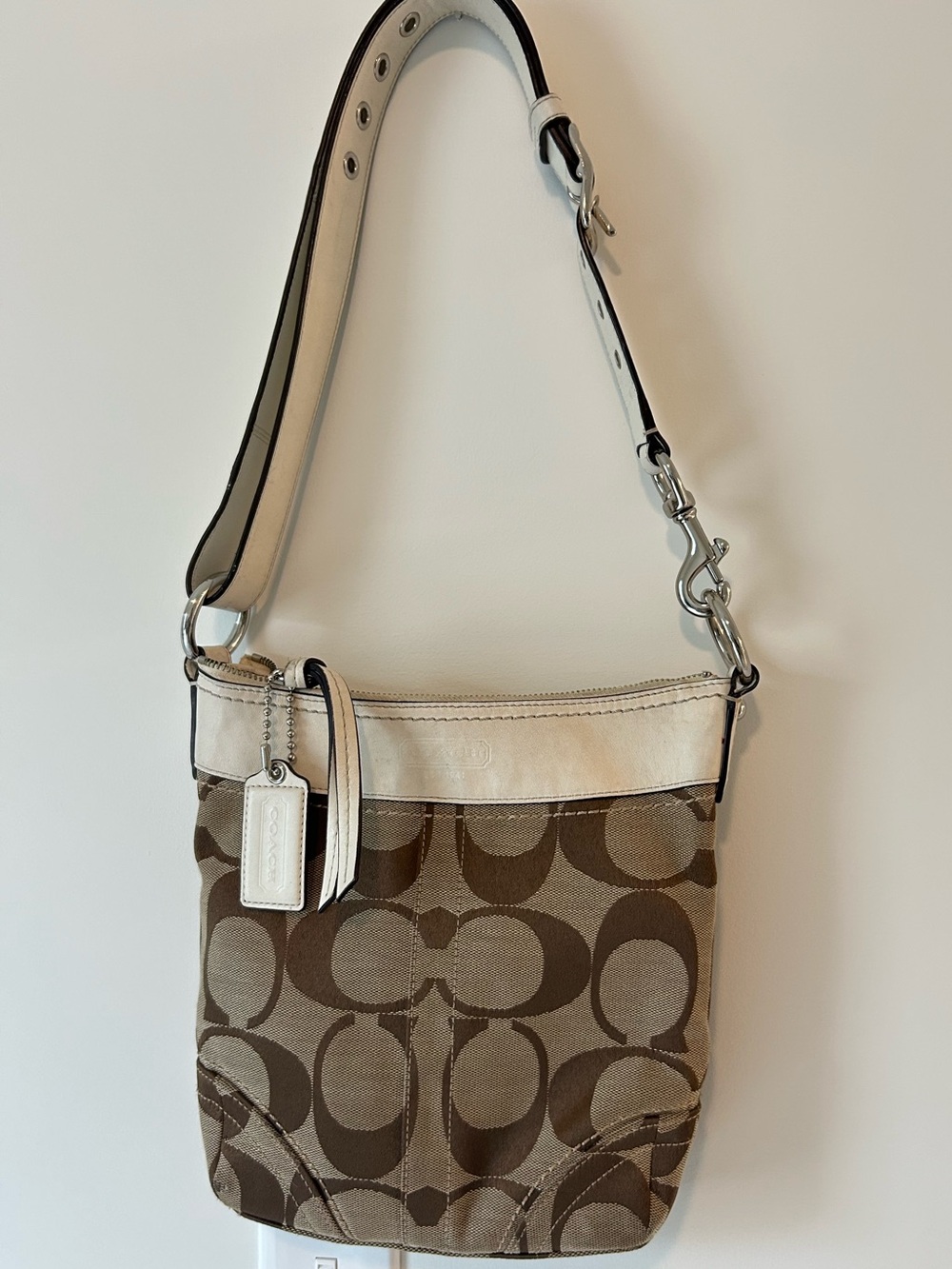 COACH Y2K White And Brown Purse Leather Strap Silver Buckle